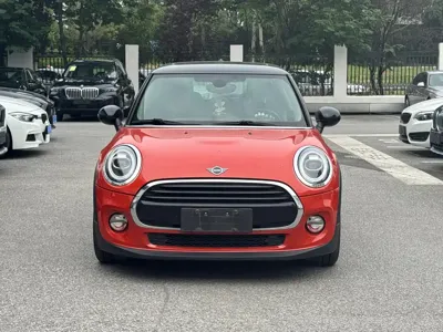 MINI MINI 2019, 55000 км, за 11300.55 USD