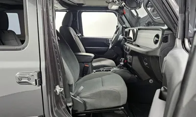 Jeep Wrangler 2024, 13223 км, за 35033.08 USD - фото 10