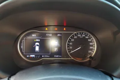 Nissan Kicks 2018, 35400 км, за 8406 USD - фото 10