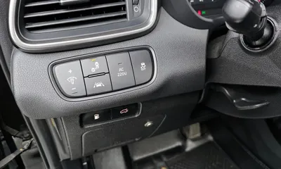 Kia Sorento 2015, 148717 км, за 9184.01 USD - фото 14