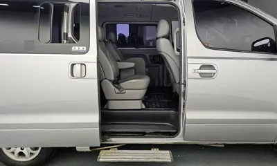 Hyundai Starex 2015, 163725 км, за 5776.55 USD - фото 13