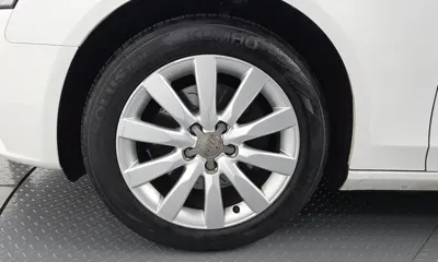 Audi A4 2011, 184476 км, за 1969.28 USD