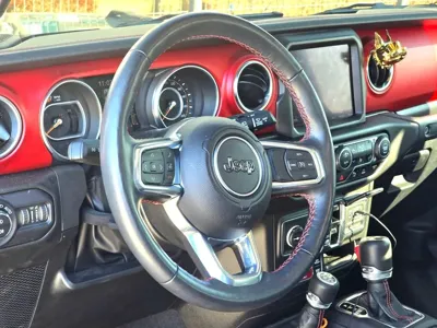 Jeep Wrangler 2023, 24000 км, за 32755.68 USD - фото 13