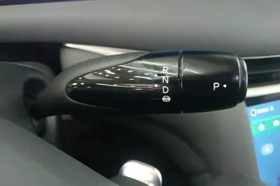 IM L6 2024, 21700 км, за 22211 USD