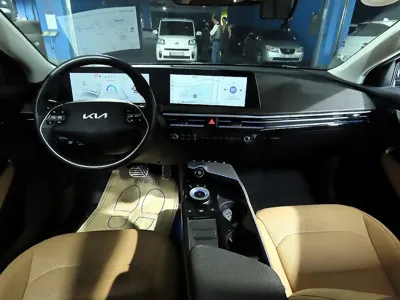 Kia EV6 2022, 166998 км, за 16345.02 USD