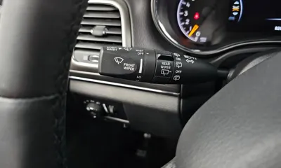 Jeep Cherokee 2019, 82890 км, за 11205.22 USD - фото 29