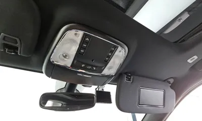 Jeep Cherokee 2019, 82890 км, за 11205.22 USD - фото 34