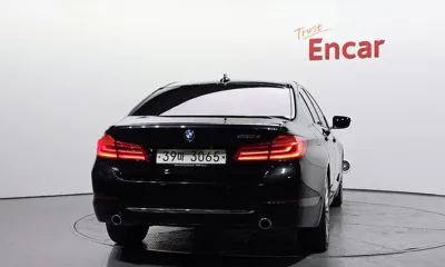 BMW 5-Series 2018, 243459 км, за 11809.11 USD