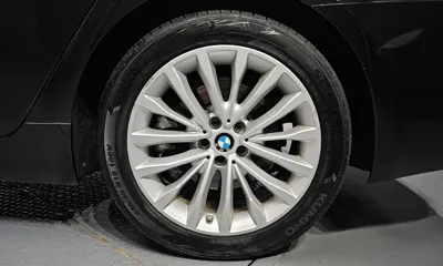 BMW 5-Series 2018, 243459 км, за 11809.11 USD