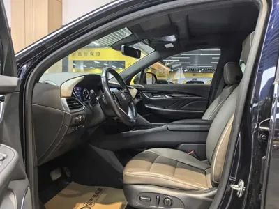Buick Enclave 2022, 51000 км, за 20305.67 USD - фото 8