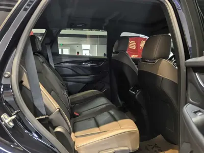 Buick Enclave 2022, 51000 км, за 20305.67 USD - фото 10