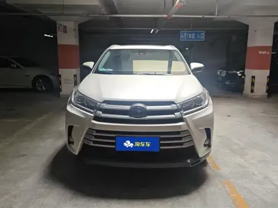 Toyota Highlander 2018, 47000 км, за 16185.68 USD