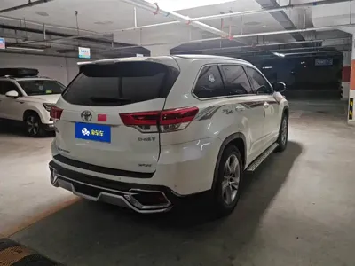 Toyota Highlander 2018, 47000 км, за 16185.68 USD