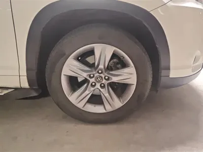 Toyota Highlander 2018, 47000 км, за 16185.68 USD - фото 6