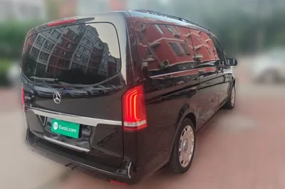 Mercedes-Benz V-Class 2016, 149000 км, за 17007 USD