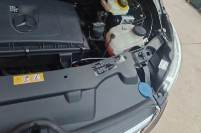 Mercedes-Benz V-Class 2016, 149000 км, за 17007 USD - фото 21