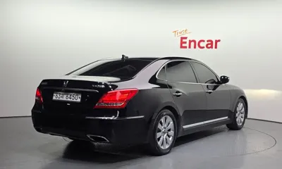 Hyundai Equus 2012, 167235 км, за 4529.34 USD