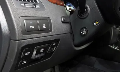 Hyundai Equus 2012, 167235 км, за 4529.34 USD - фото 12