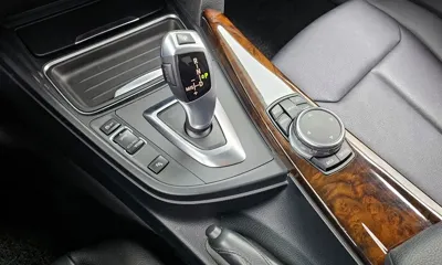 BMW 3-Series 2015, 77480 км, за 6556.29 USD - фото 9