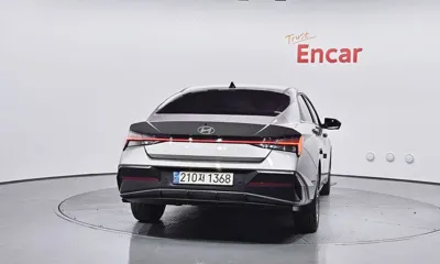 Hyundai Avante 2024, 33061 км, за 14572.67 USD