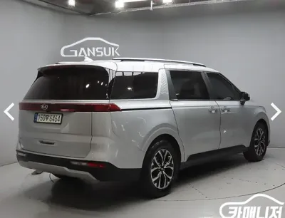 Kia Canival 2021, 96845 км, за 12143.89 USD