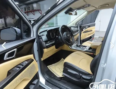 Kia Canival 2021, 96845 км, за 12143.89 USD - фото 12