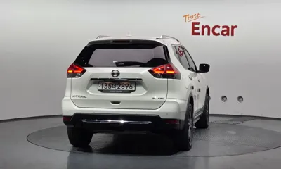 Nissan X-Trail 2018, 123512 км, за 8794.79 USD