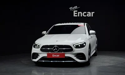 Mercedes-Benz E-Class 2023, 27937 км, за 25721.16 USD