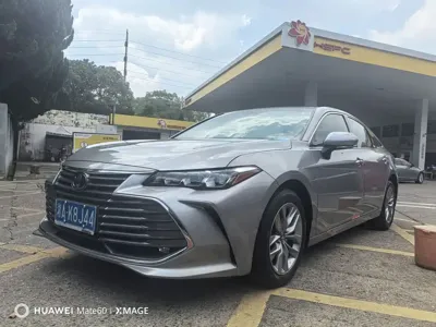 Toyota Avalon · 2021 год