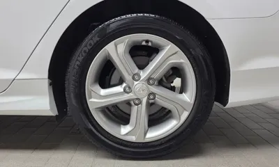 Hyundai Sonata 2019, 68670 км, за 10076.05 USD - фото 21