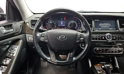 Kia K7 2014, 106565 км, за 5057.8 USD - фото 13