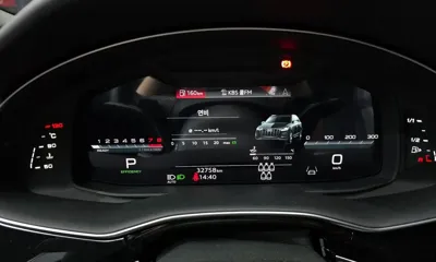 Audi Q7 2023, 32758 км, за 48761.14 USD - фото 8