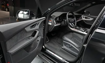 Audi Q7 2023, 32758 км, за 48761.14 USD - фото 10
