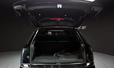 Audi Q7 2023, 32758 км, за 48761.14 USD - фото 20