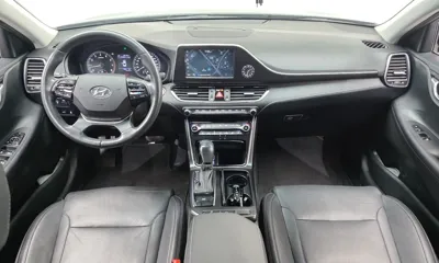 Hyundai Grandeur 2019, 76380 км, за 10634.11 USD - фото 7
