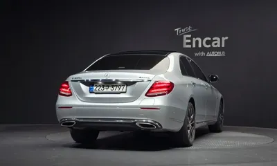 Mercedes-Benz E-Class 2019, 45186 км, за 20087.1 USD