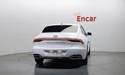 Hyundai Grandeur 2023, 26158 км, за 21192.04 USD