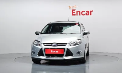 Ford Focus 2015, 108131 км, за 2487.86 USD
