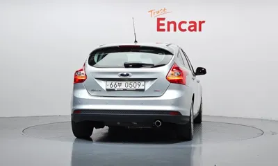 Ford Focus 2015, 108131 км, за 2487.86 USD