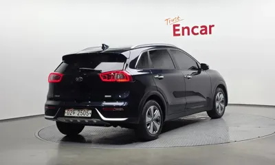 Kia Niro 2018, 59932 км, за 9977.68 USD