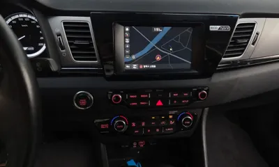 Kia Niro 2018, 59932 км, за 9977.68 USD - фото 14