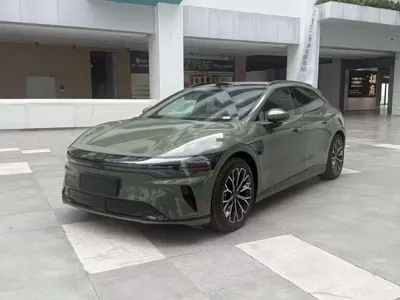 Zeekr 极氪007GT · 2025 год