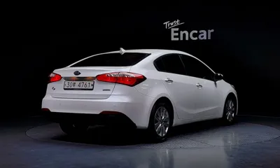 Kia K3 2015, 175904 км, за 2444.66 USD