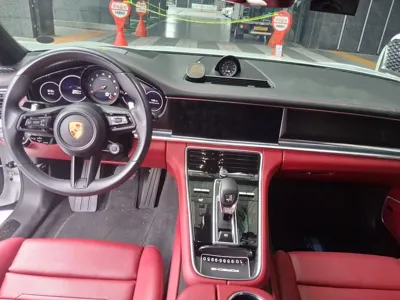 Porsche Panamera 2023, 38500 км, за 75489.04 USD - фото 7