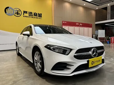 Mercedes-Benz A-Class 2021, 64000 км, за 15155.68 USD