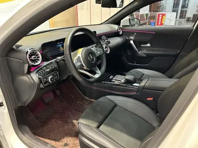 Mercedes-Benz A-Class 2021, 64000 км, за 15155.68 USD - фото 8