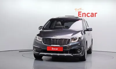 Kia Canival 2016, 111530 км, за 7817.59 USD