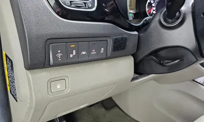 Kia Canival 2016, 111530 км, за 7817.59 USD - фото 27