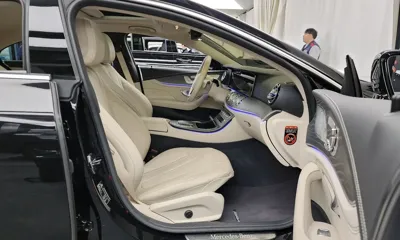 Mercedes-Benz CLS-Class 2023, 26363 км, за 43958.25 USD - фото 11