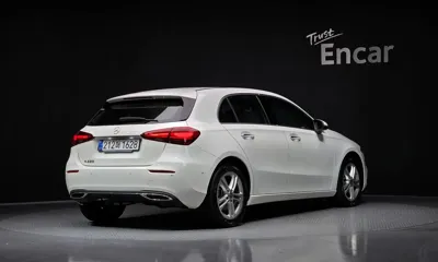 Mercedes-Benz A-Class 2025, 64 км, за 21813.87 USD